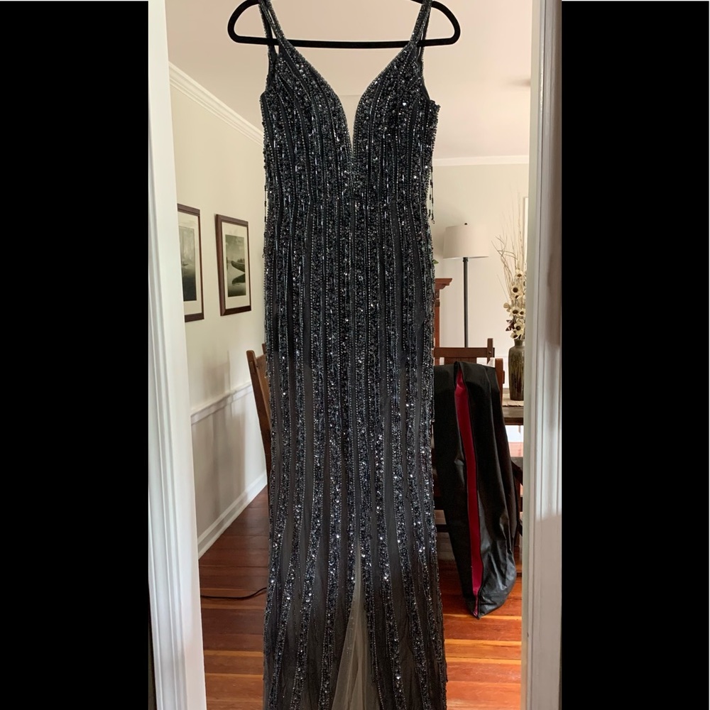 Colors Couture Prom / Evening Gown size 8 grey / metallic